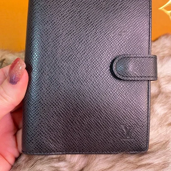 Louis Vuitton Epi Agenda Cover Black - Picture 2 of 5